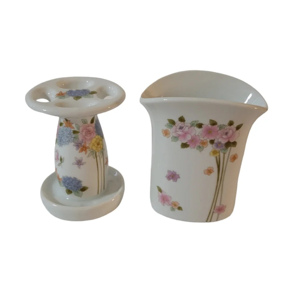 Takahashi Joy Floral Toothbrush Holder Cup Porcelain